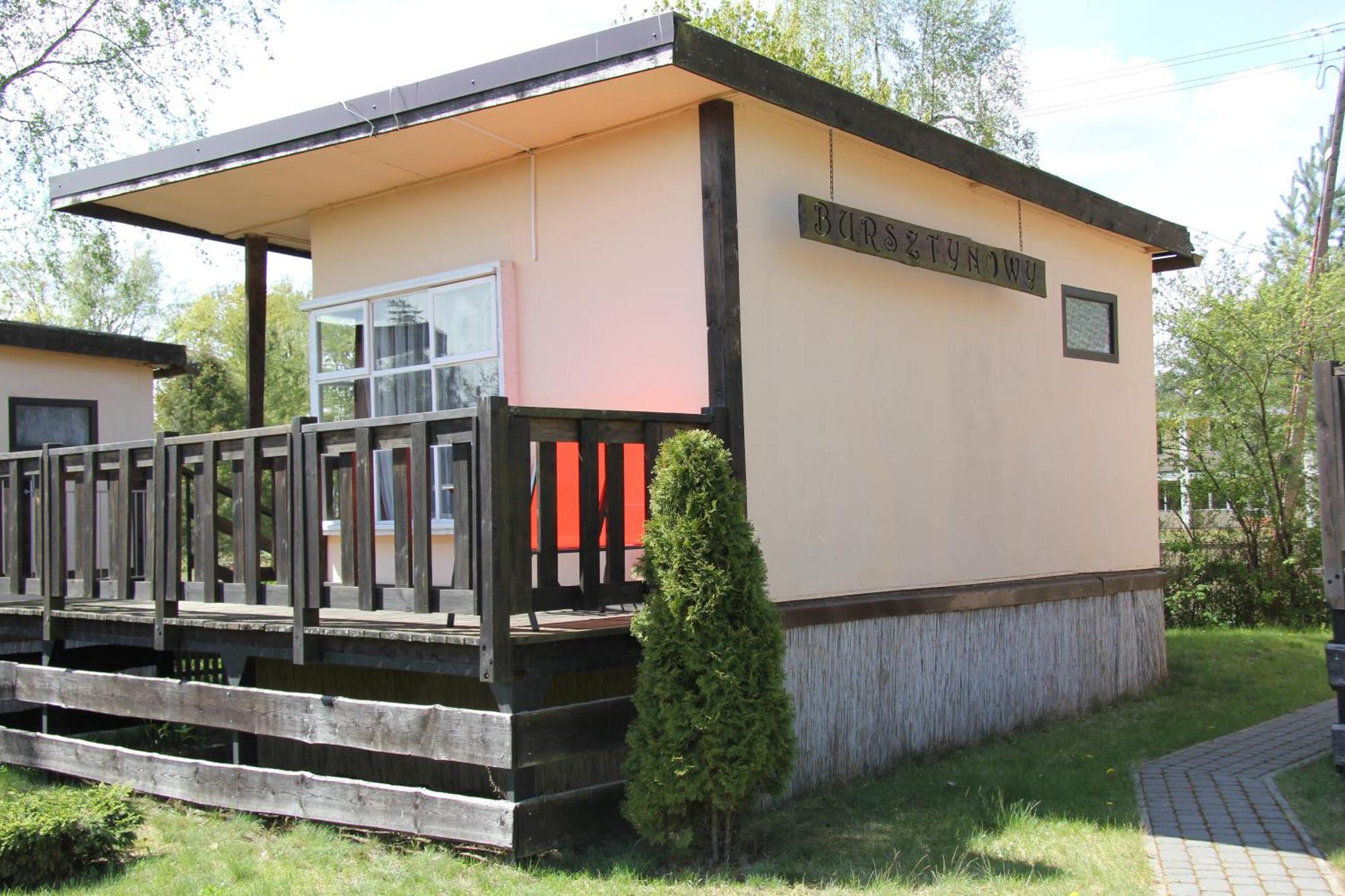 Zakatek Adeli Hotel Mikoszewo Exterior photo